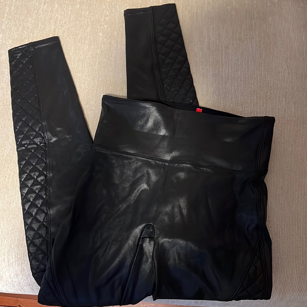 SPANX Leather-like Leggings (S)